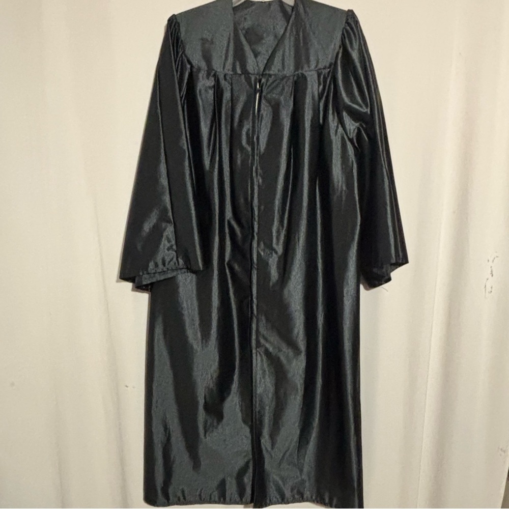 Black Unisex Graduation Judge’s Gown Choir Robe Halloween costume One size